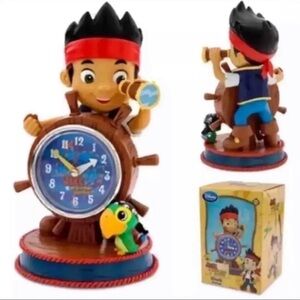 (NEW) Disney Jake and the Never Land Pirates Clock